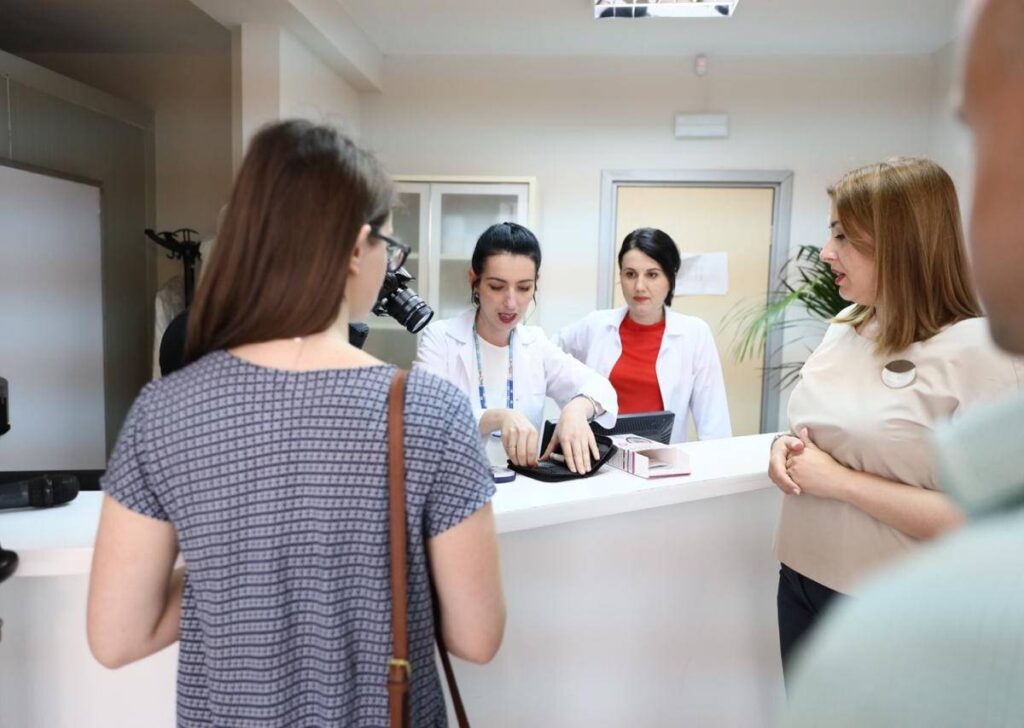Studimi i OBSH: Shqipëria nuk ka aktivizuar shërbime mjekësore për adoleshentët te rinjte 1