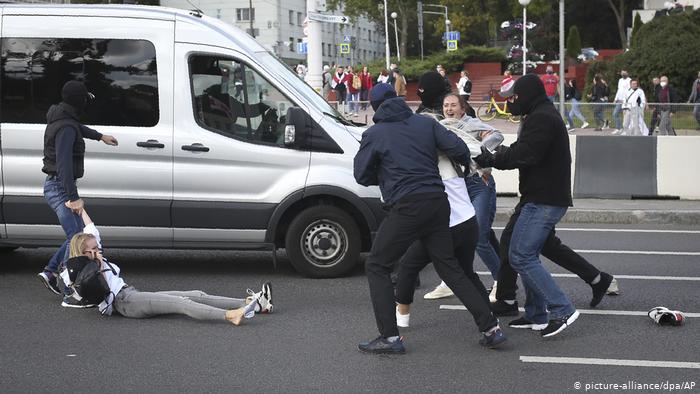 Bjellorusi, protesta masive kundër Lukashenkos, arrestohen 250 qytetarë 1 1 33