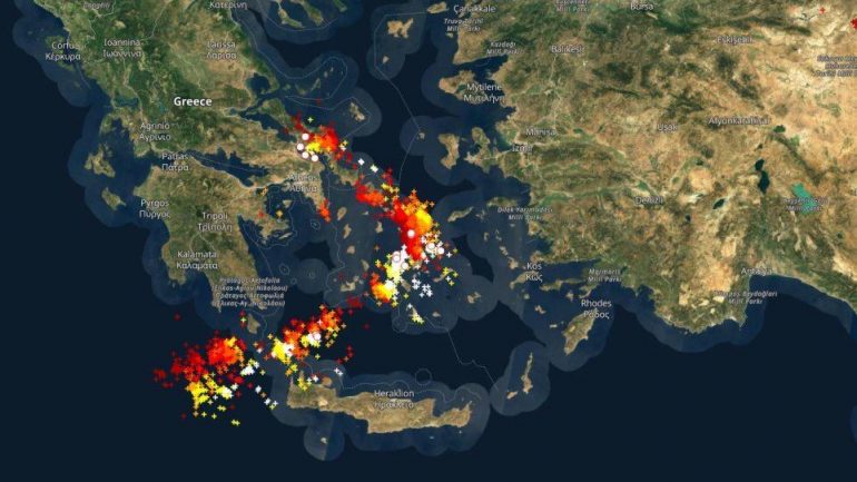 Cikloni ‘Ianos’ godet Greqinë, humb jetën një person, çahen argjinaturat e lumenjve 15a2de89 3c4c 445c a175 75d58aace5f9 770x433 1