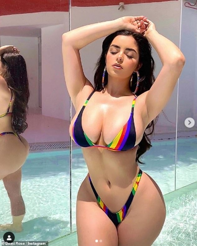 30653826 8513409 Stunning Demi Rose showed off her incredible physique as she pos a 37 1594492705885