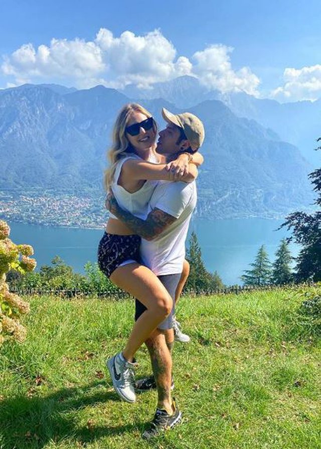 Blogerja e njohur Chiara Ferragni fiton çmimin Luani i Artë, për promovimin e Italisë! 4 6 2