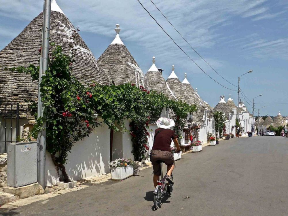 FOTOT / Brenda qytetit të rrallë italian i krijuar për mashtrim fiskal, ja si ndodhi? 5 Alberobello5