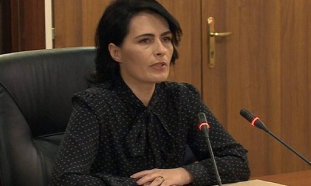 Arta Marku 1