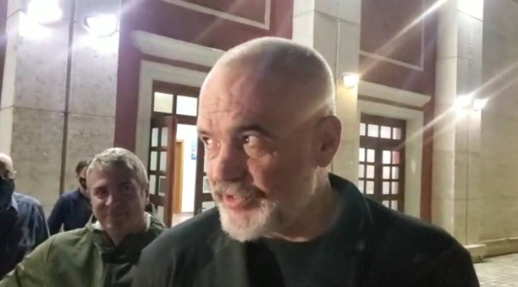 Apeli i Yuri Kim për ‘5 qershorin’, Rama: Për ambasadorët flas kur jam me ta, mos ua ulim nivelin në Vlorë Edi Rama 2