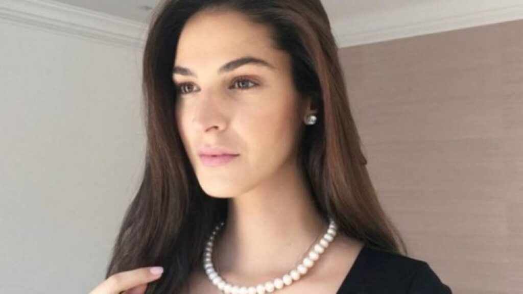 Emina Cunmulaj 1