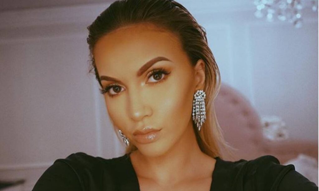 Lori Hoxha 1 1