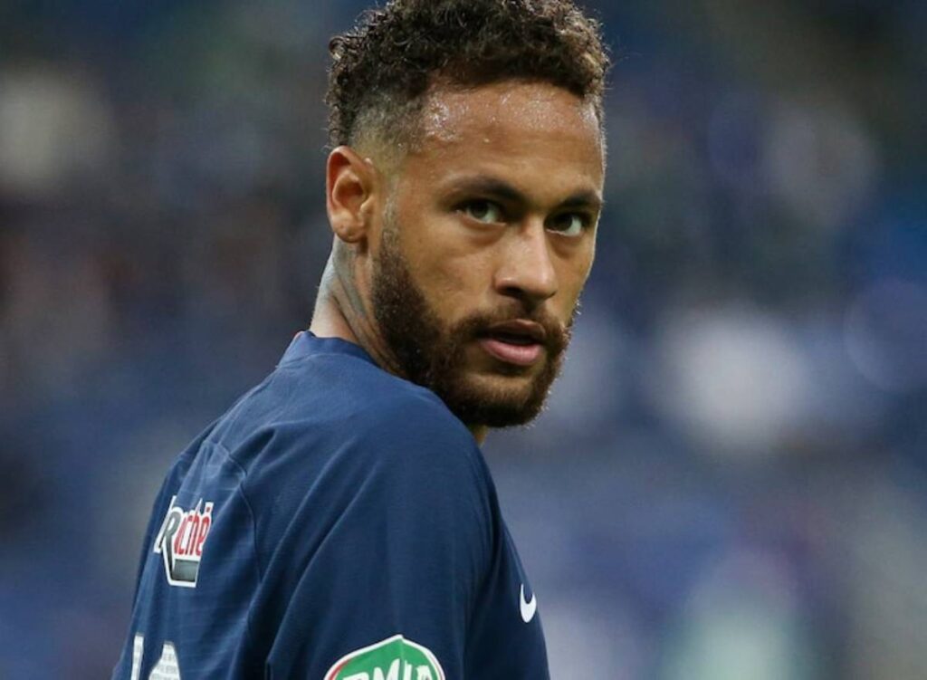 Kthehet nga pushimet në Ibiza, Neymar rezulton pozitiv me Covid-19! Naymarr 1