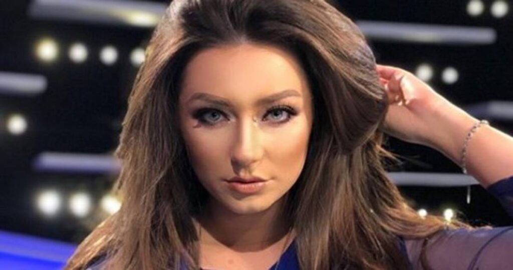 Ronela Hajati 1
