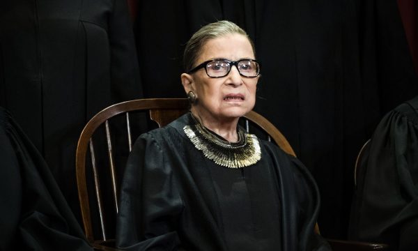 Ndahet nga jeta gjykatësja e Gjykatës Supreme të Shteteve të Bashkuara, Ruth Bader Ginsburg, vuante nga… Ruth Bader Ginsburg 1