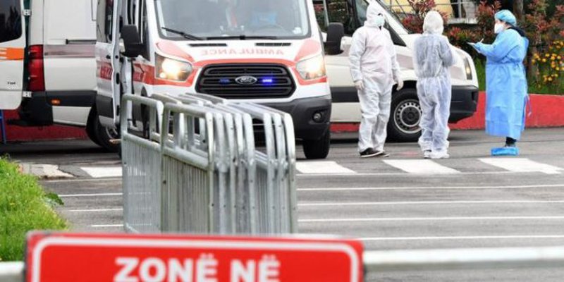 Lufta me Covid / Arben Gjata tregon lëvizjen e ISHP-së: Jemi të shqetësuar. Ja çfarë do të ndodhë javët në vijim… ambulance 1
