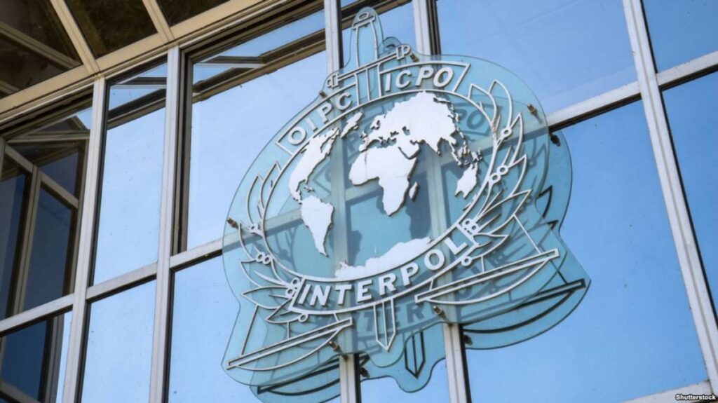 iNTERPOL