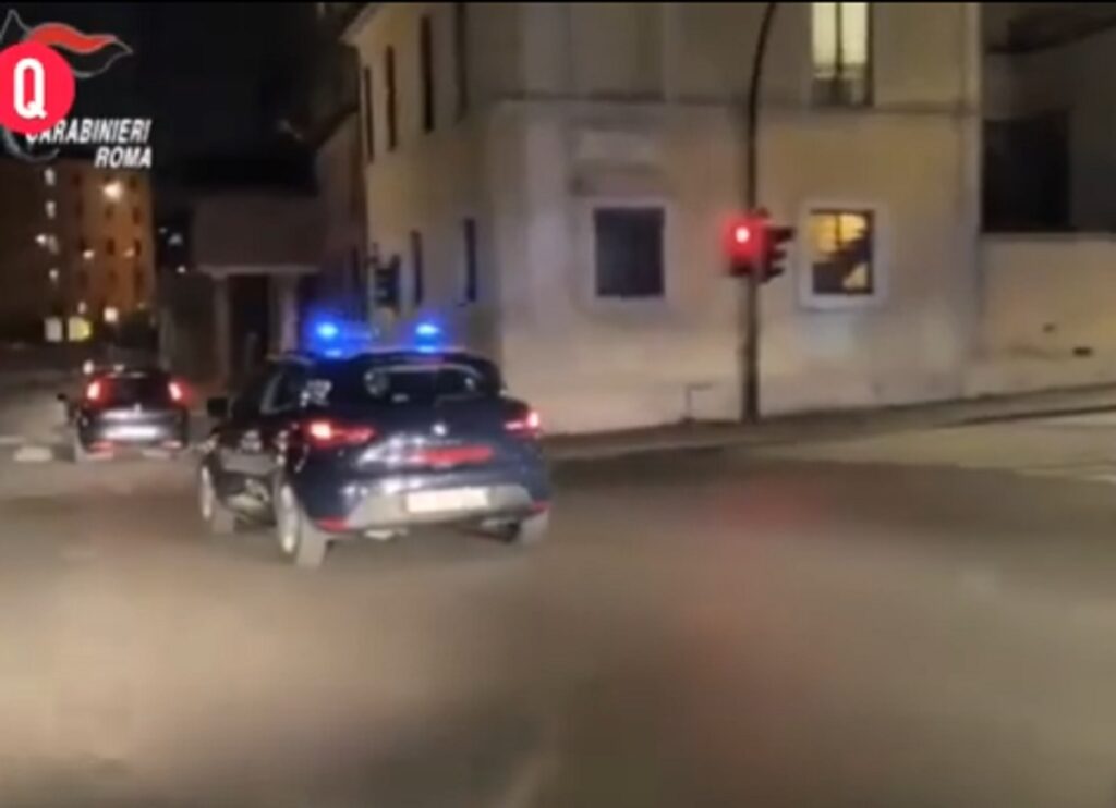 “Më mirë burgun se sa gruan”, thyhen arrestin e shtëpisë e shkon në polici karabiniere rome