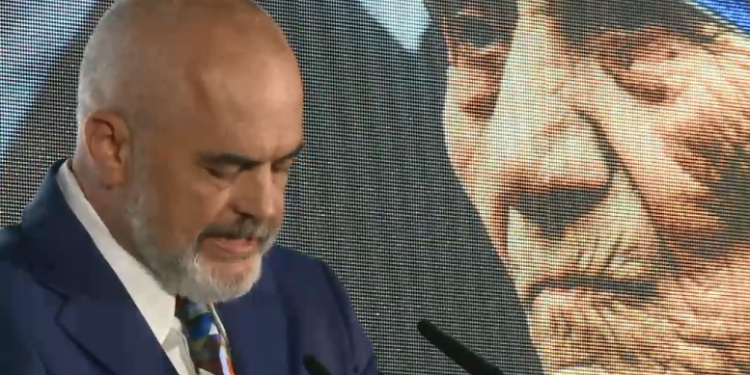 Ekspozohet një prej dorëshkrimeve origjinale me pasazhe shqip të Nënë Terezës, Rama: Burim drite e frymëzimi rama nene tereza
