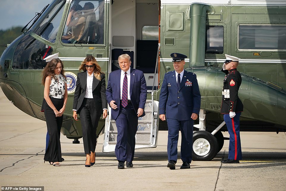 FOTOT: “Do ta qepësh gojën o burr”, çfarë nuk u pa nga debati që ndezi jo vetëm Amerikën 12 trump 5 1