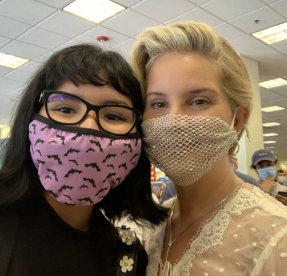 Lana Del Rey përdor maskë rrjete argjendi, fansat acarohen keq 3 5 2