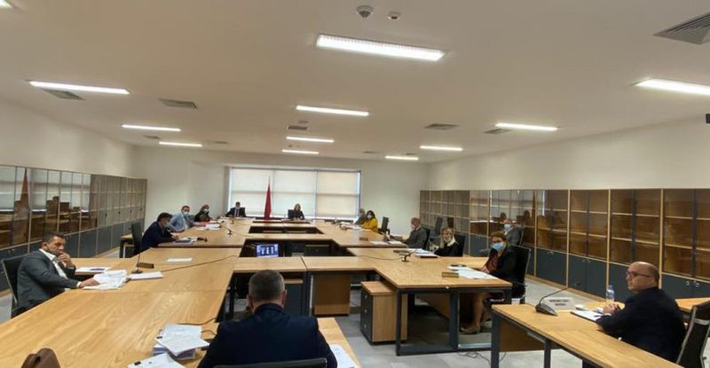 Drejt finalizimit! KLGJ kualifikon katër kandidatë për emërimin në Gjykatën Kushtetuese (Zbardhen EMRAT) 800 0 5f772b367900e