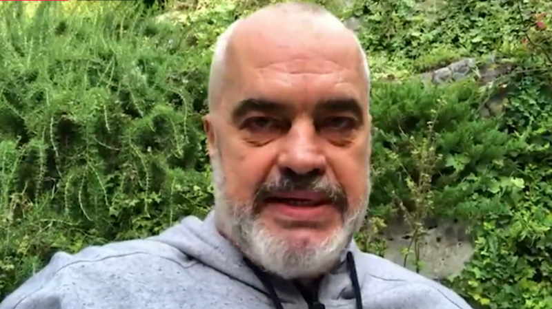 Rama ‘live’ në Facebook, iu kthen përgjigje pyetjeve të qytetarëve: Punët e mira duan… 800 0 5f82dceb00276