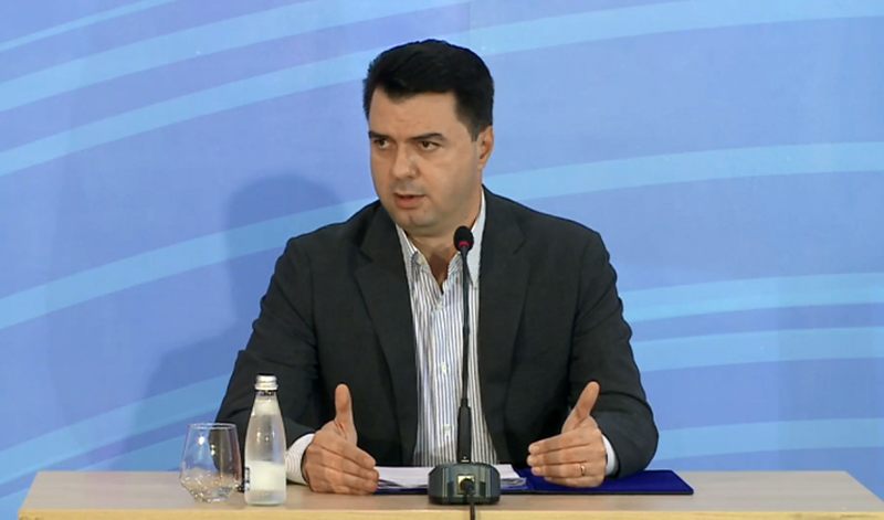 Basha del në konferencë të jashtëzakonshme: Kriza po bëhet e thellë, Rama ka vite që nuk i dëgjon qytetarët! 800 0 5f84525f11a1a