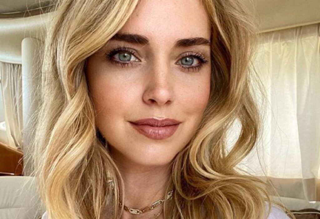 Chiara Ferragni publikon ‘foton’ e vajzës në barkun e saj: Ciao, vogëlushja ime! Chiara Ferragani 1