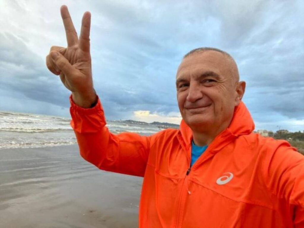 Me mushama shiu dhe dy gishtat lart, Ilir Meta: Durrësi më frymëzon për të ardhmen europiane Meta 4