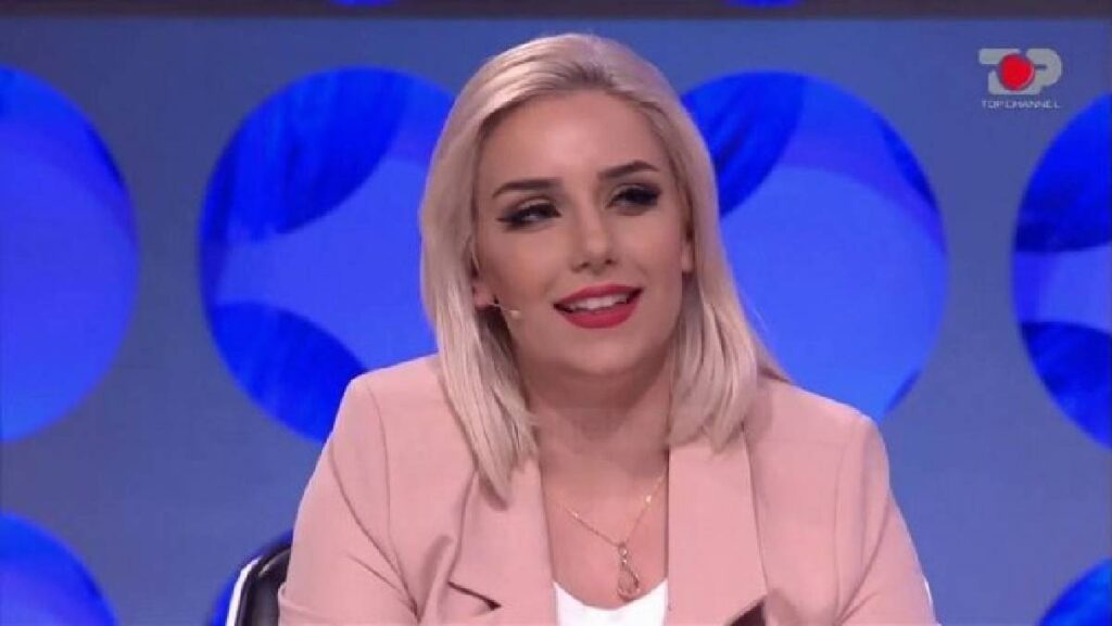 Fansi suprizon Tean e ‘Përputhen’, i bën dhuratën e papritur: Më le pa fjalë! Tea