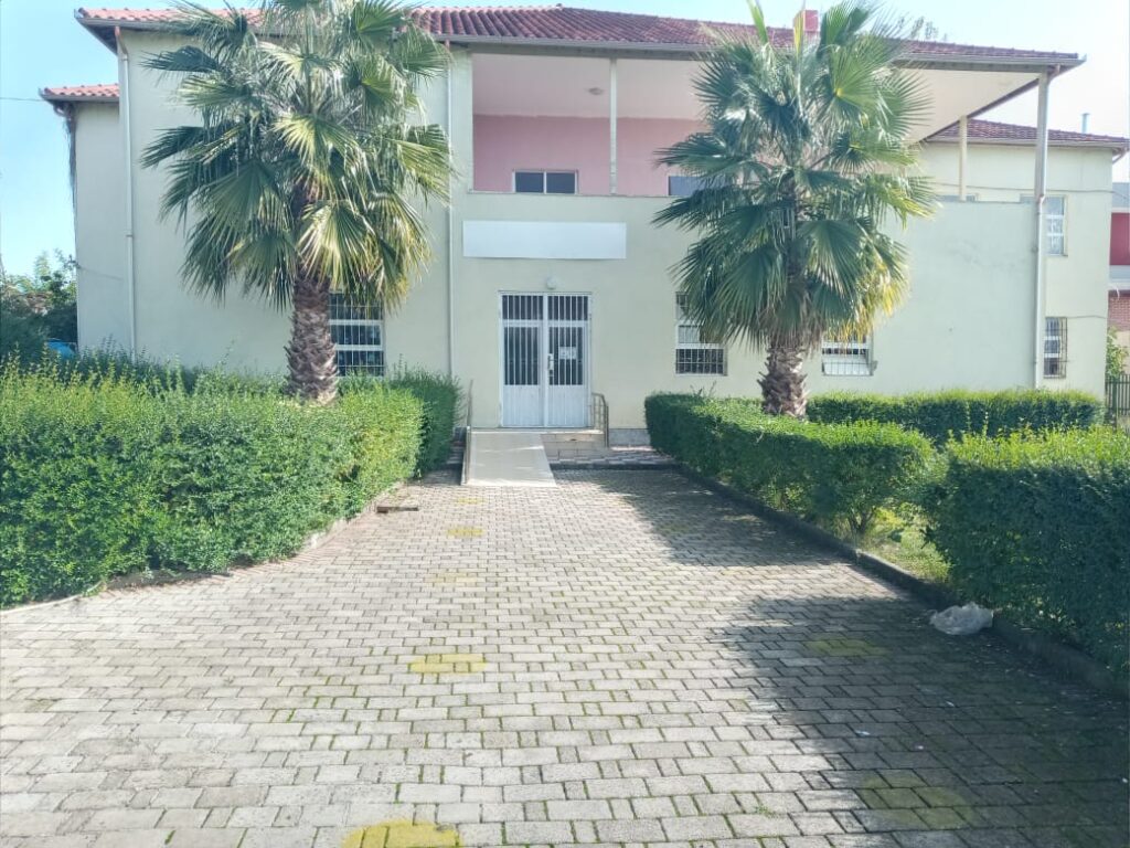 kopshti peqin 3