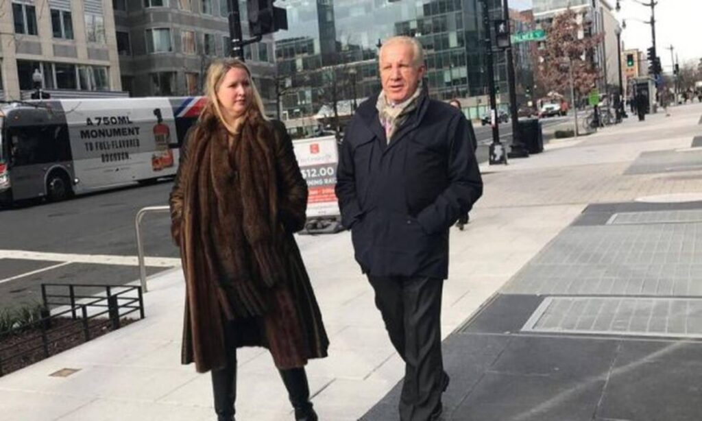 Behgjet Pacolli si rrallëherë nxjerr foton në shoqërinë e gruas së tij dhe ka një këshillë për të gjithë pacolli 1