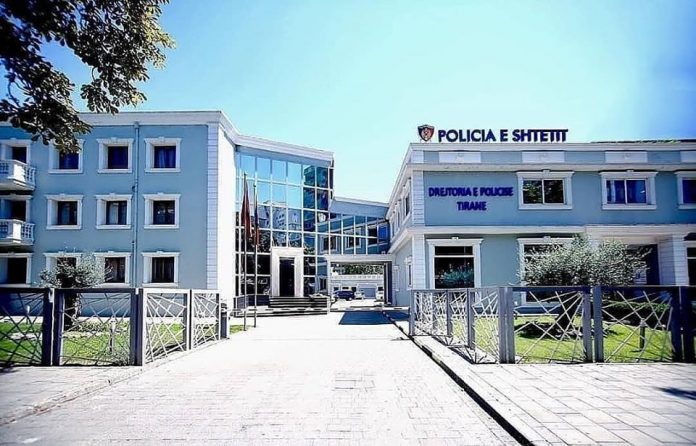 Protesta e PDIU/ Procedohen penalisht 18 shtetas për grumbullim të paligjshëm, në kundërshtim me masat antiCOVID policia24 696x446 1