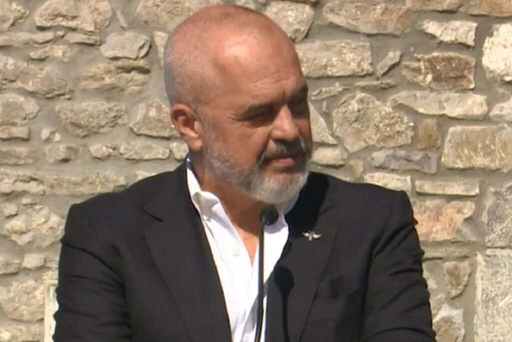 “Çifti presidencial ka dalë nga binarët”, Rama: Duhen ndëshkuar për maskën, skandal është… rama lezhe