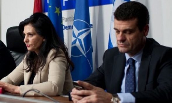 Nga Astrit Patozi/ Thjesht duhen injoruar, Jozefina! topalli patozi 590x354 1