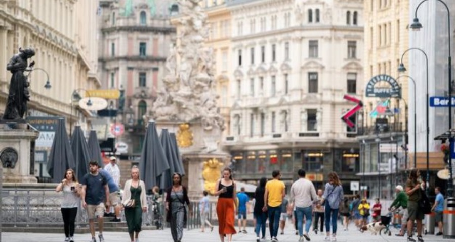 “Ujqit gri dhe islamistët”, porosi për vrasje: Dora e shërbimit sekret turk në Austri turiste