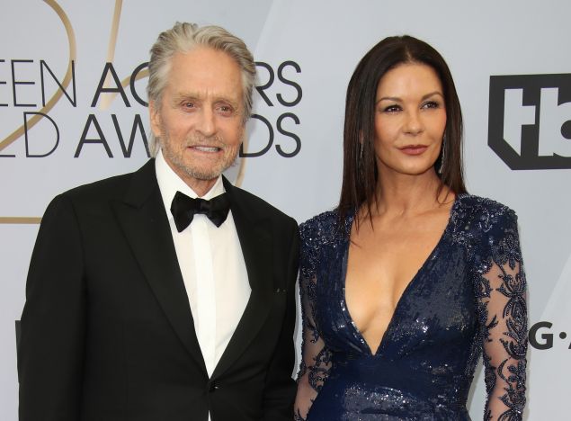 20 vjet martesë/ Michael Douglas tregon se si u njoh me Catherine Zeta-Jones 2 3 15
