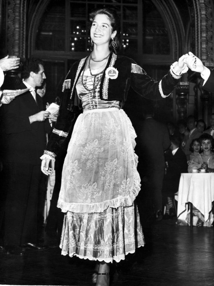 Kjo është “Miss Italia” e vitit 1950, shqiptaren që la pas edhe Sofia Loren 10 5 3