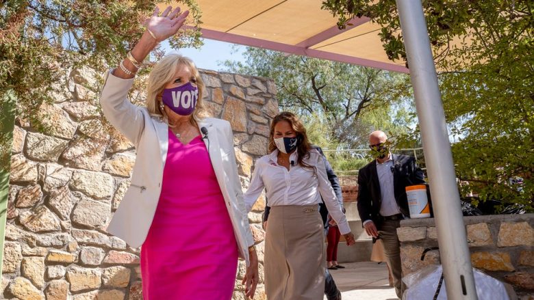 Tashmë do lëmë mënjanë Melania Trump, ja stili i veshjeve të Jill Biden, Zonjës së Parë të SHBA-ve 1 5 4