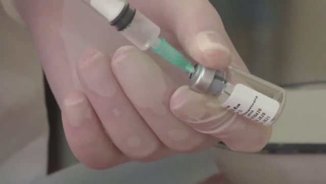 Kjo është këngëtarja e njohur që ndihmoi në zbulimin e vaksinës “Modernan” 640 0 5fb4fff47762b