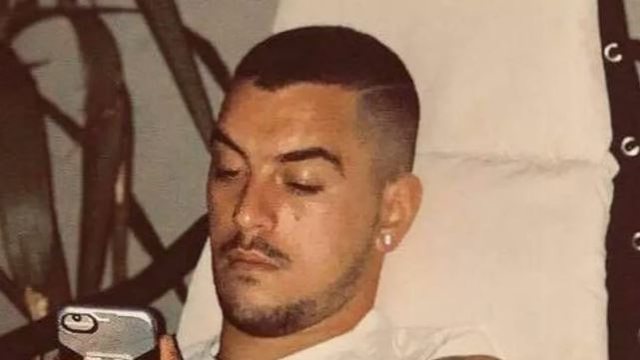 La pas gruan dhe foshnjën, ky është shqiptari që humbi jetën në aksidentin tragjik në Itali Agron Dajlanaj