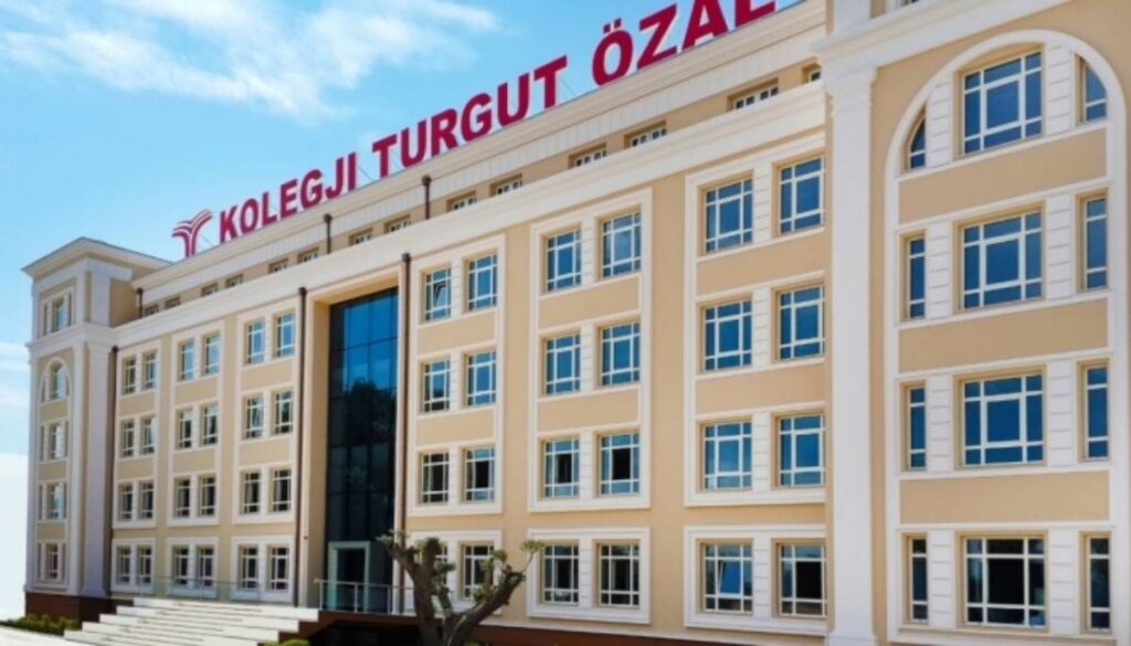 Kolegji turk 1