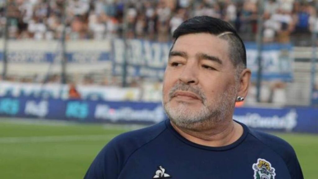 Futbolli në zi! Ndërron jetë legjenda e futbollit Diego Armando Maradona Maradona 1