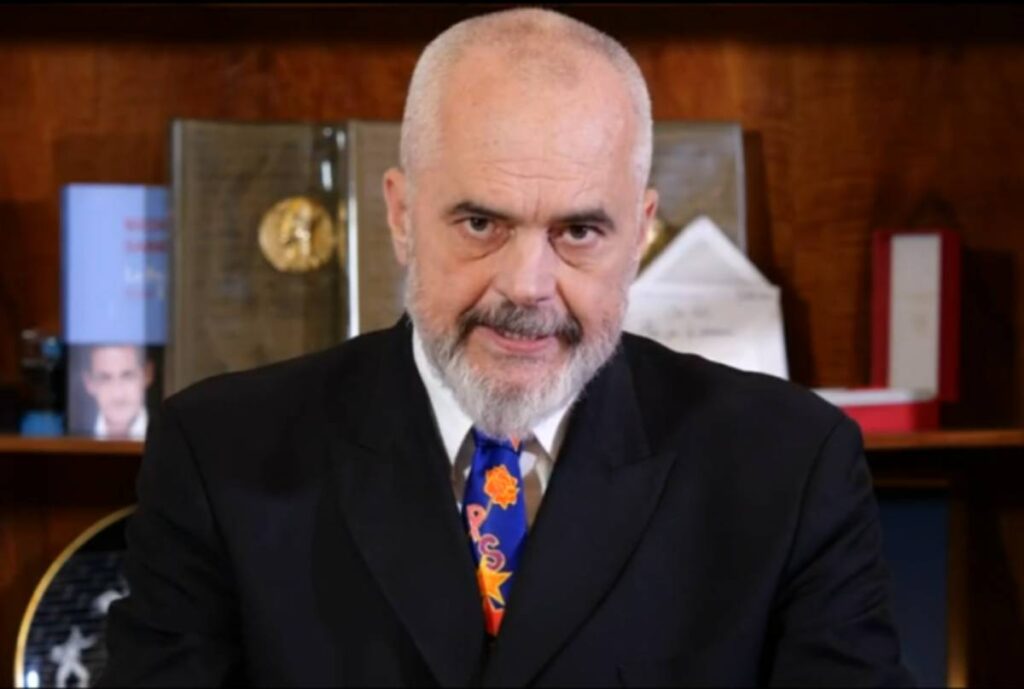 Akuzat e PD për manipulimin e numrit të viktimave nga COVID-19, reagon Rama: Opozita dhe presidenti bëjnë aleancë për të ushqyer frikën. Nuk është njerëzore! Rama 11