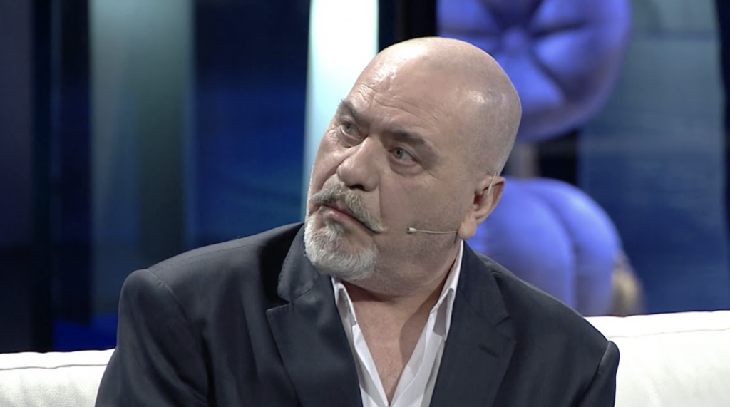 Ndarja nga jeta e Koço Devoles, Basha mesazh ngushëllimi: U prehtë në paqe! Screenshot 2020 11 01 at 4.49.46 PM 1024x571 1