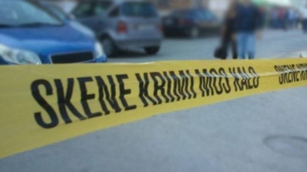 Rrogozhinë/ Gjendet një person i vdekur brenda banesës, dyshohet se kishte ndërruar jetë 4 ditë më parë Vrasje 1 1