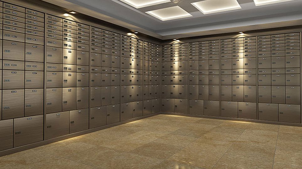 Vjedhje spektakolare në një bankë në Greqi: “Avullojnë” bizhuteritë e grave të miliarderëve bank deposit 1