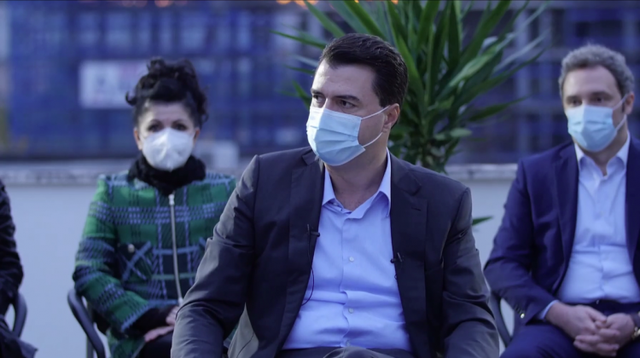 Ngriti alarmin për fluksin në QSUT, ja kush është kandidati për deputet i PD-së që u prezantua si mjek sot në takimin e Bashës basha