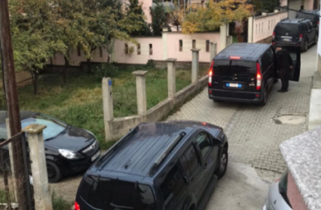 EULEX kontroll në shtëpinë e ish kryeparlamentarit të Kosovës eulex kosove