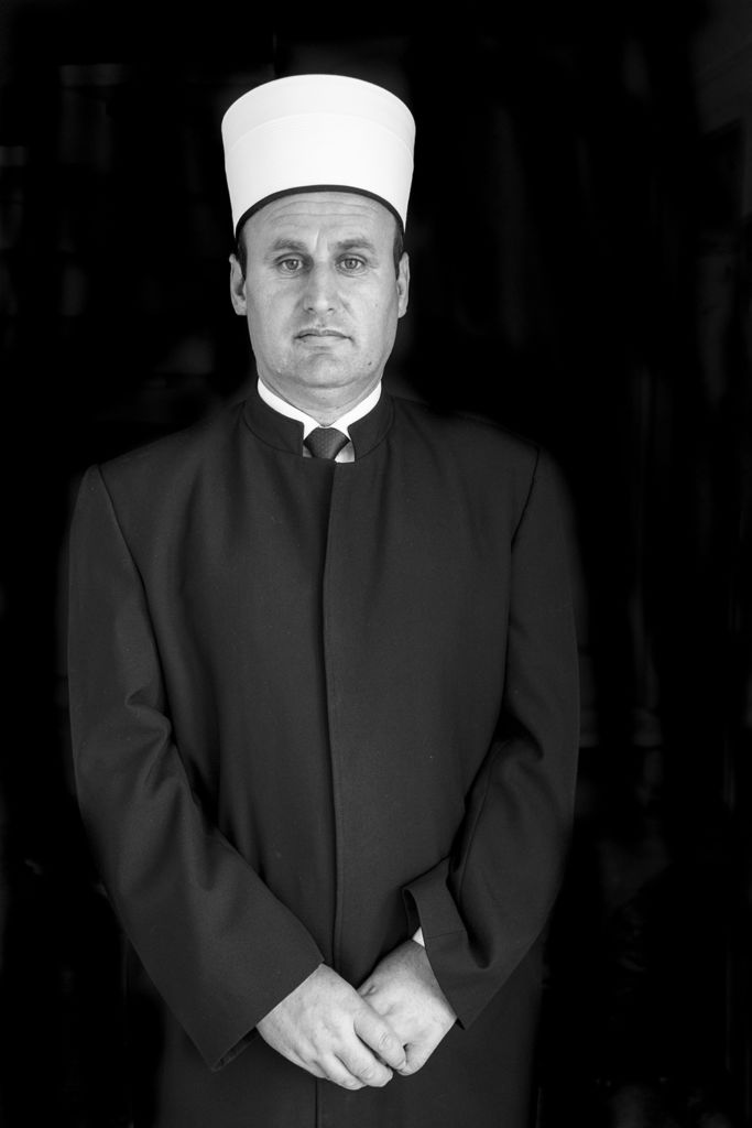 FOTOT/ Zoti në Shqipëri dhe zoti ndër shqiptarë 1 fe7