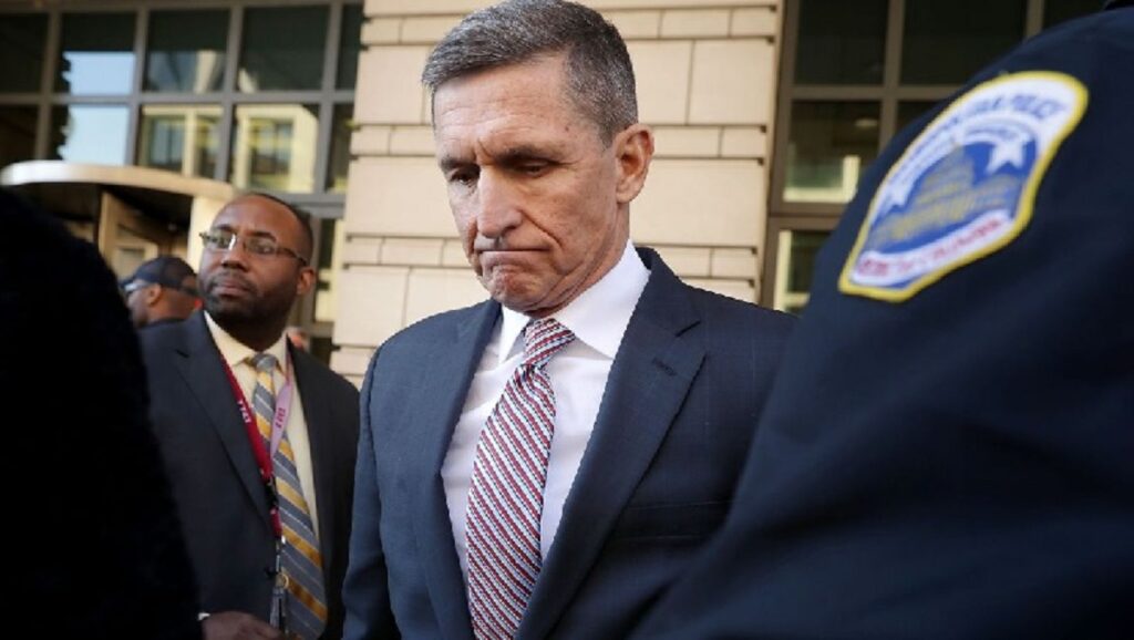 U deklarua fajtor pasi gënjeu FBI-në, Trump fal ish-këshilltarin e sigurisë kombëtare, Michael Flynn flynn shba