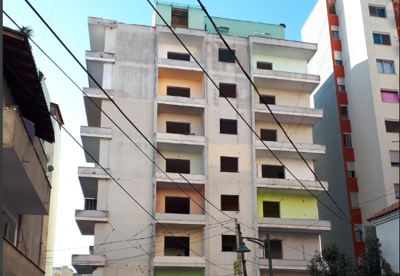 Bashkia e Durrësit njoftim të rëndësishëm: Sot shpërthim i kontrolluar në një pallat 9-katësh gfsgsgg