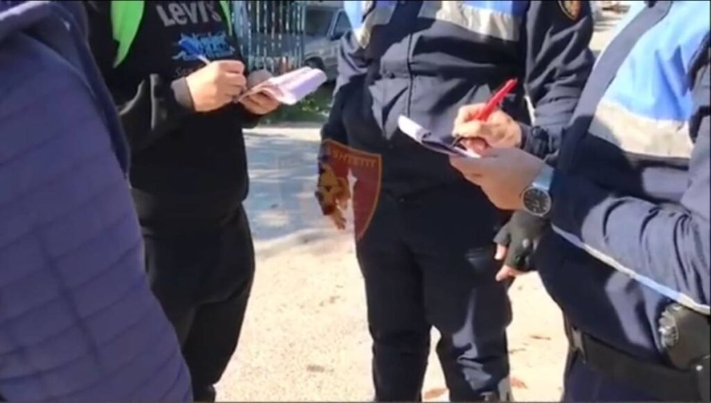 Nuk zbatuan masat anti-covid, gjobiten 620 qytetarë dhe 20 administratorë lokalesh polcia 1