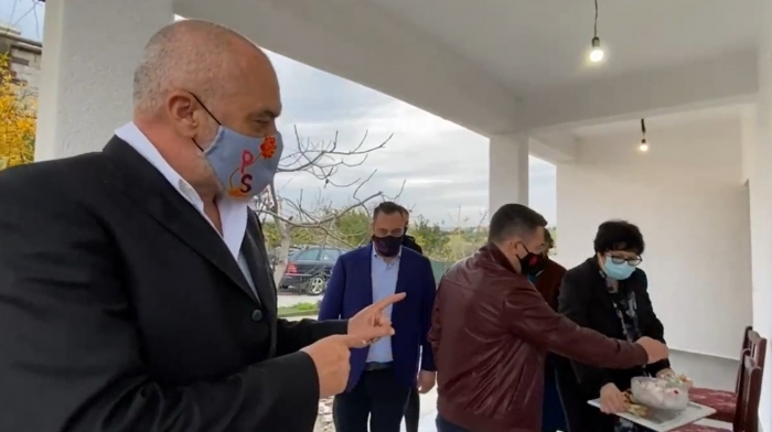 Ahmetaj shuan zërat: Banesat e ndërtuara pas tërmetit mund të trashëgohen ose të shiten rama ahmetaj