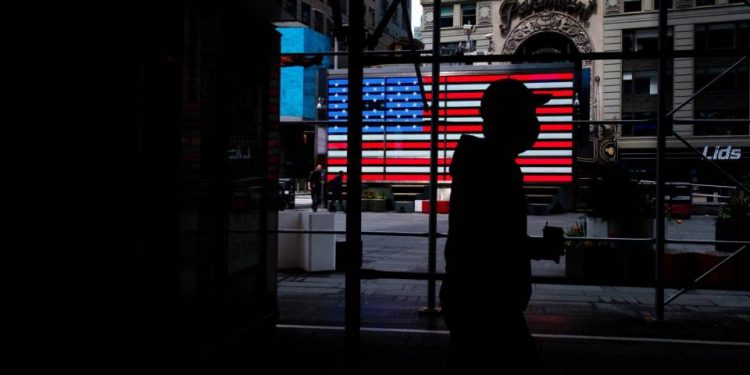 SHBA vendos rekordin/ 200 mijë të infektuar me COVID në 24 orë, më e larta që prej nisjes së pandemisë usa 750x375 1